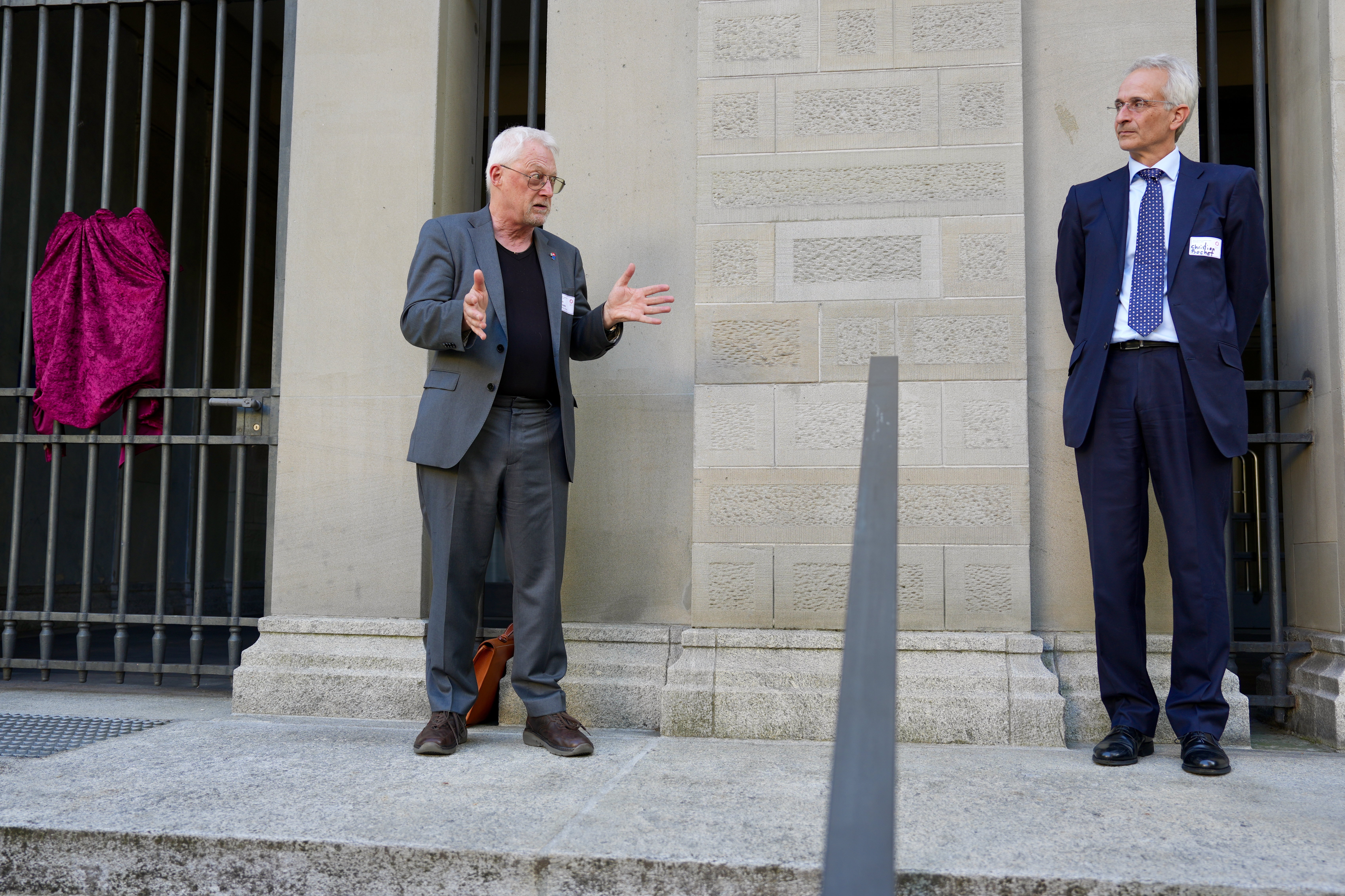 Unveiling Plaquette_5